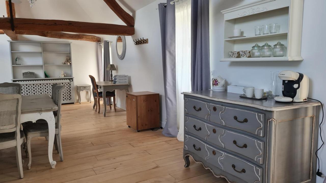 Belle Suite Dans Corps De Ferme - Logement Alicia Villiers-sous-Grez Екстер'єр фото
