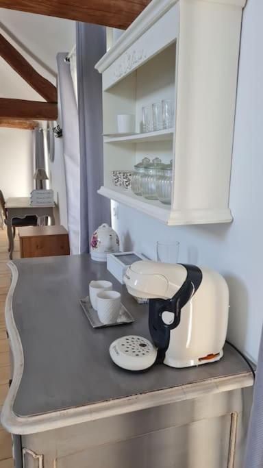 Belle Suite Dans Corps De Ferme - Logement Alicia Villiers-sous-Grez Екстер'єр фото